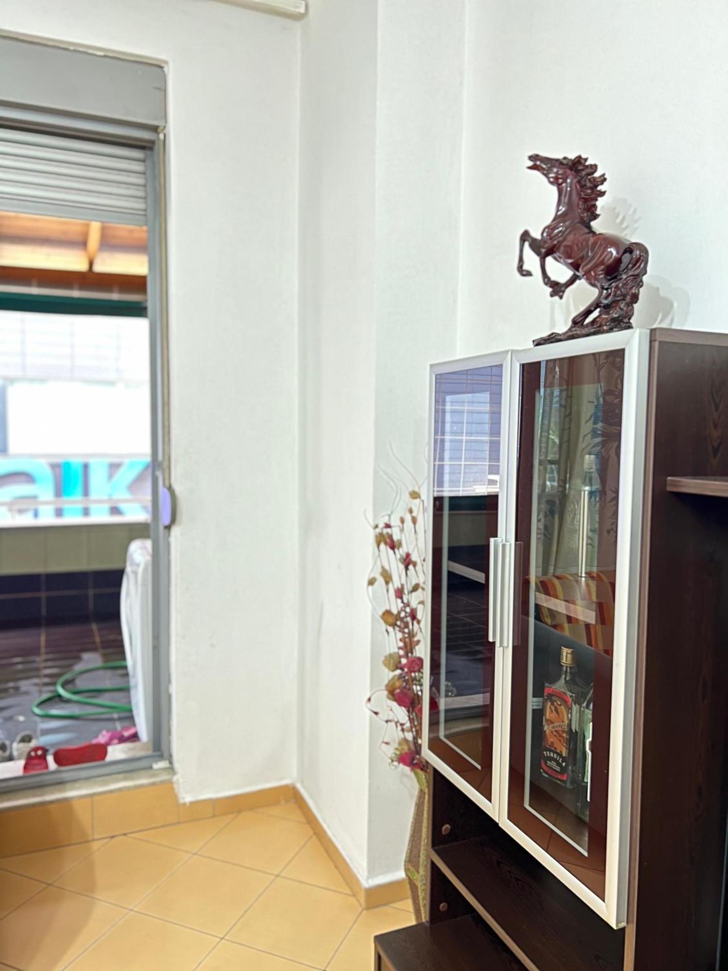 Leonard Apartment Tirana Kültér fotó